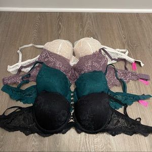 La senza bra set of 4